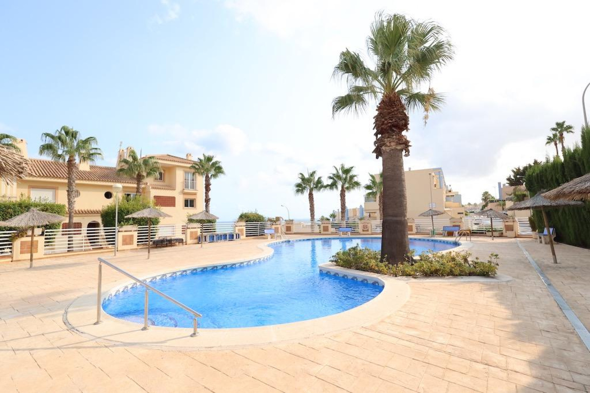 Herverkoop - Apartment - Orihuela Costa - Campoamor