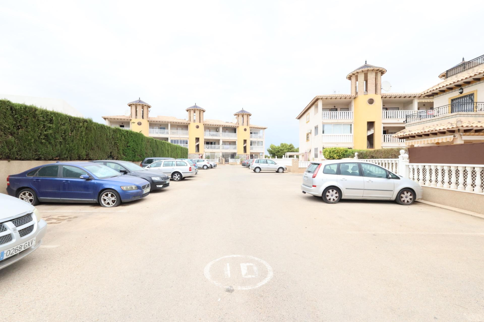 Herverkoop - Apartment - Orihuela Costa - La Zenia