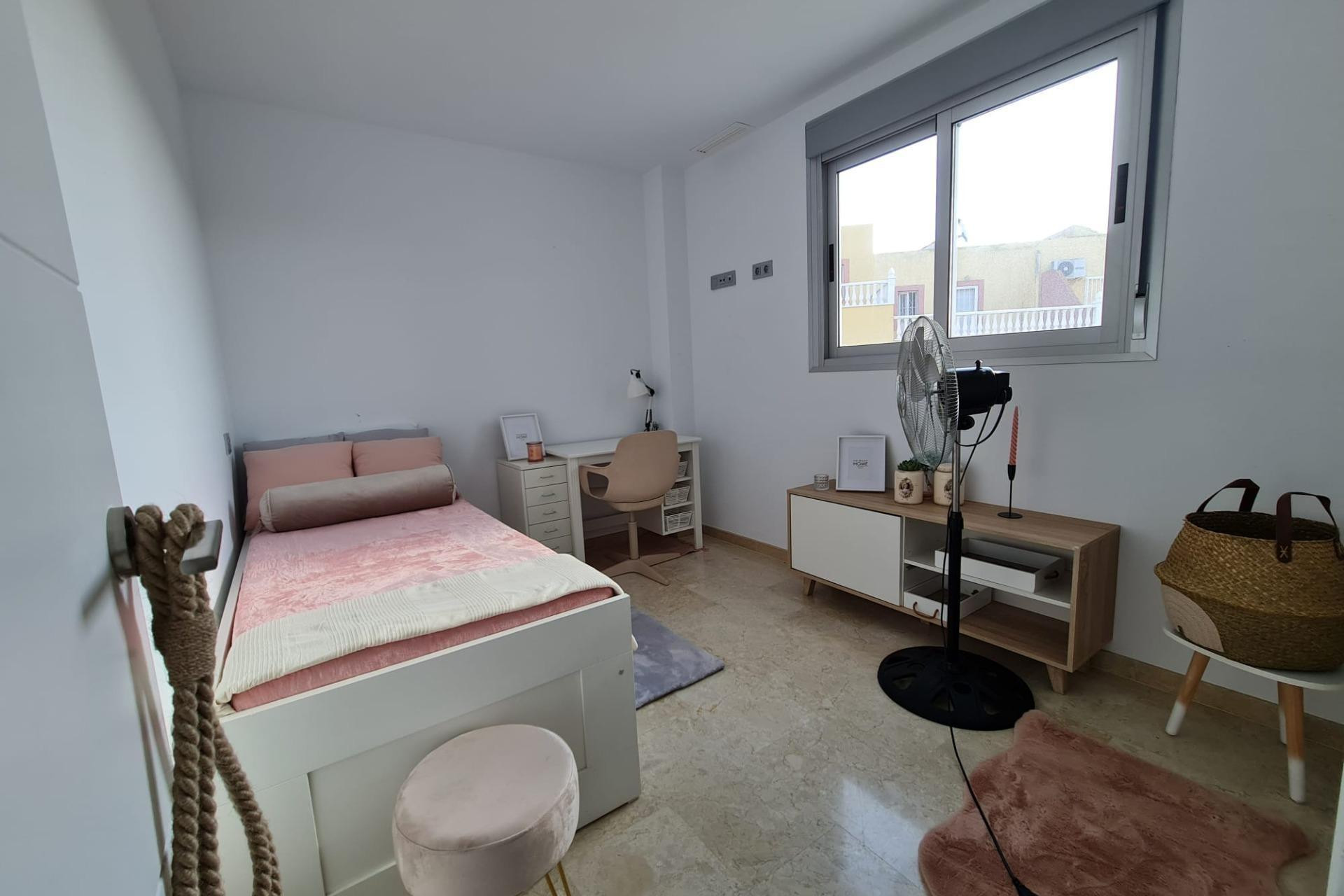 Herverkoop - Apartment - Orihuela Costa - Las Filipinas