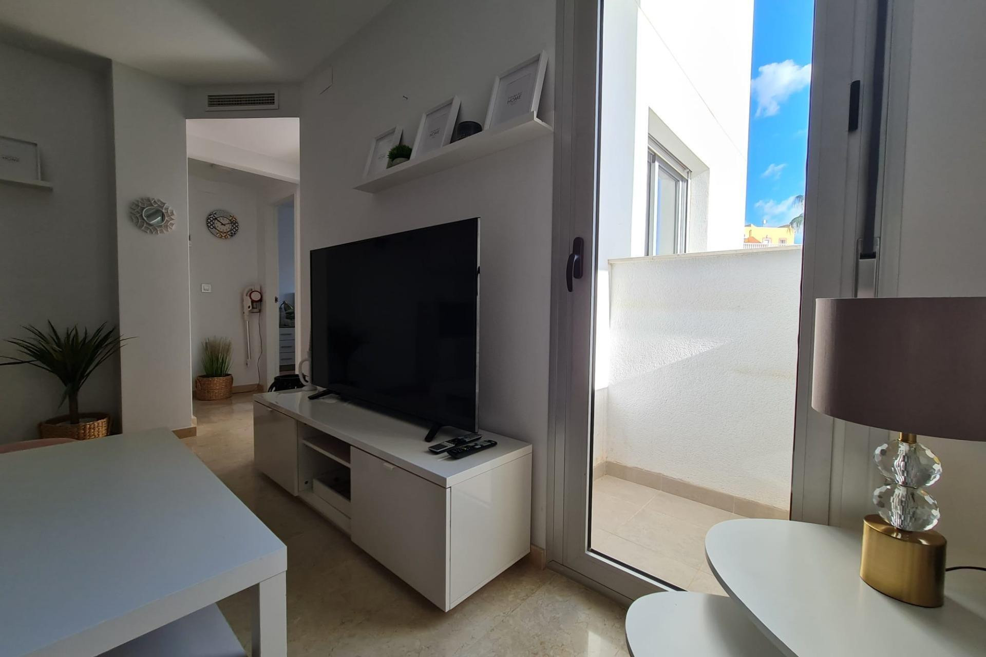 Herverkoop - Apartment - Orihuela Costa - Las Filipinas