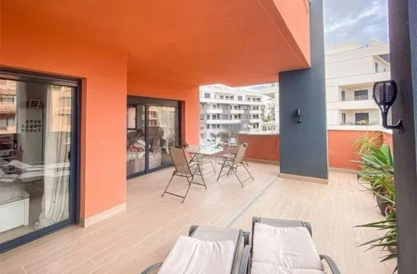 Herverkoop - Apartment - Orihuela Costa - Las Filipinas