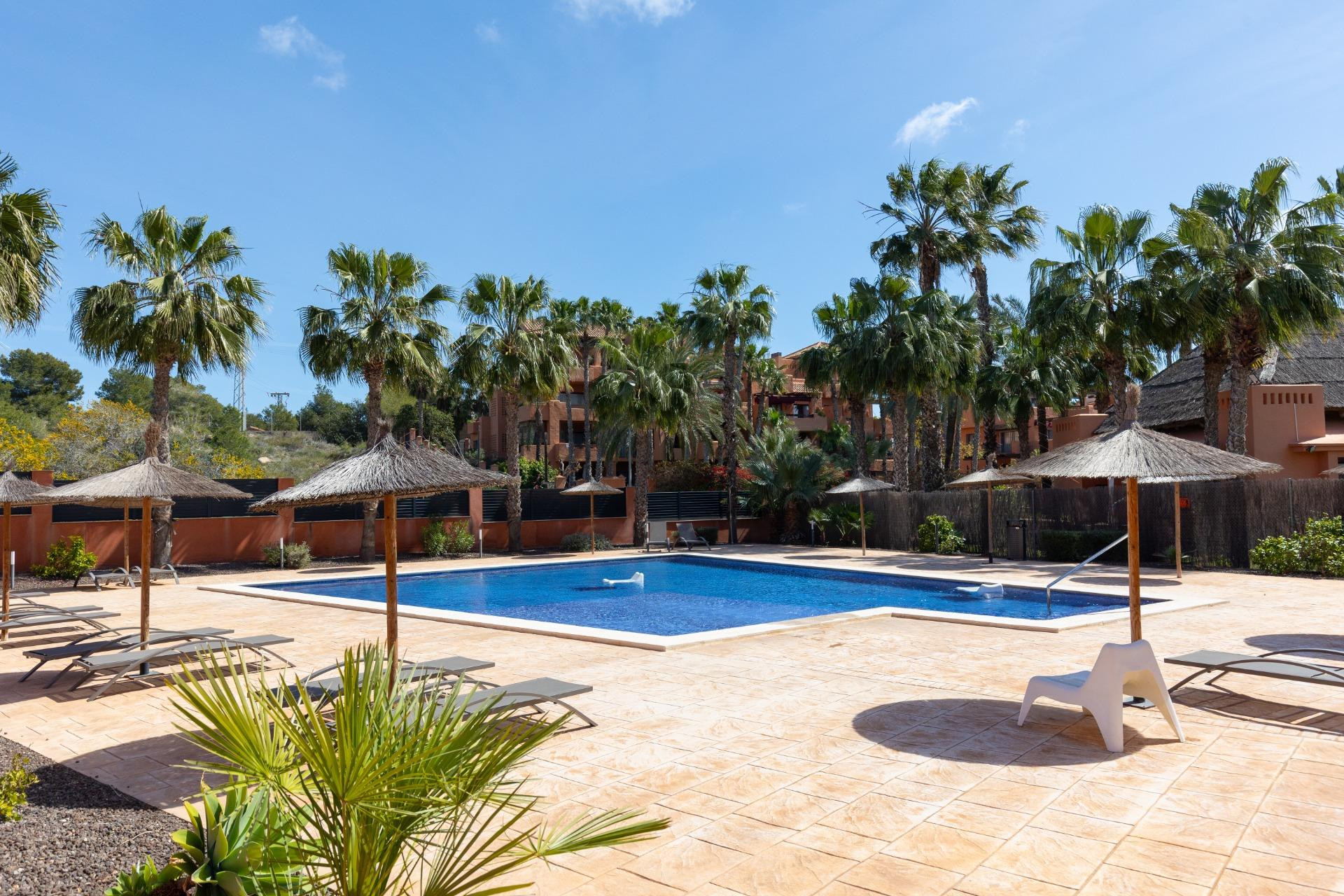 Herverkoop - Apartment - Orihuela Costa - Las Filipinas