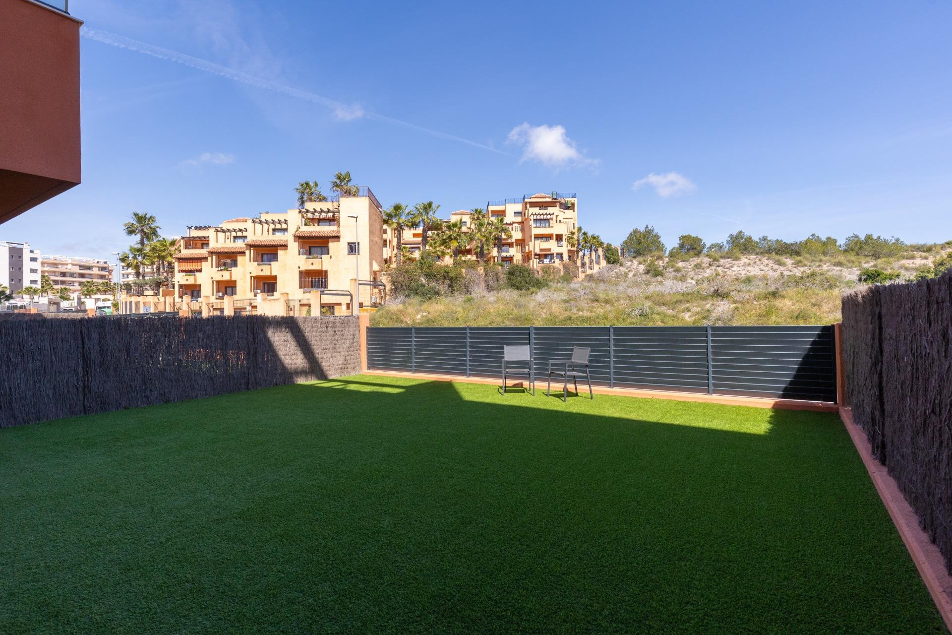 Herverkoop - Apartment - Orihuela Costa - Las Filipinas