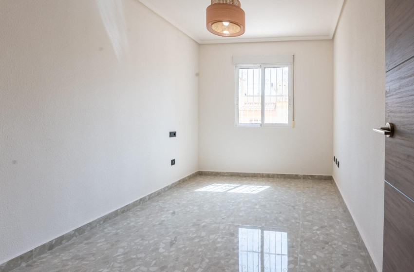 Herverkoop - Apartment - Orihuela Costa - Los Almendros-La Florida