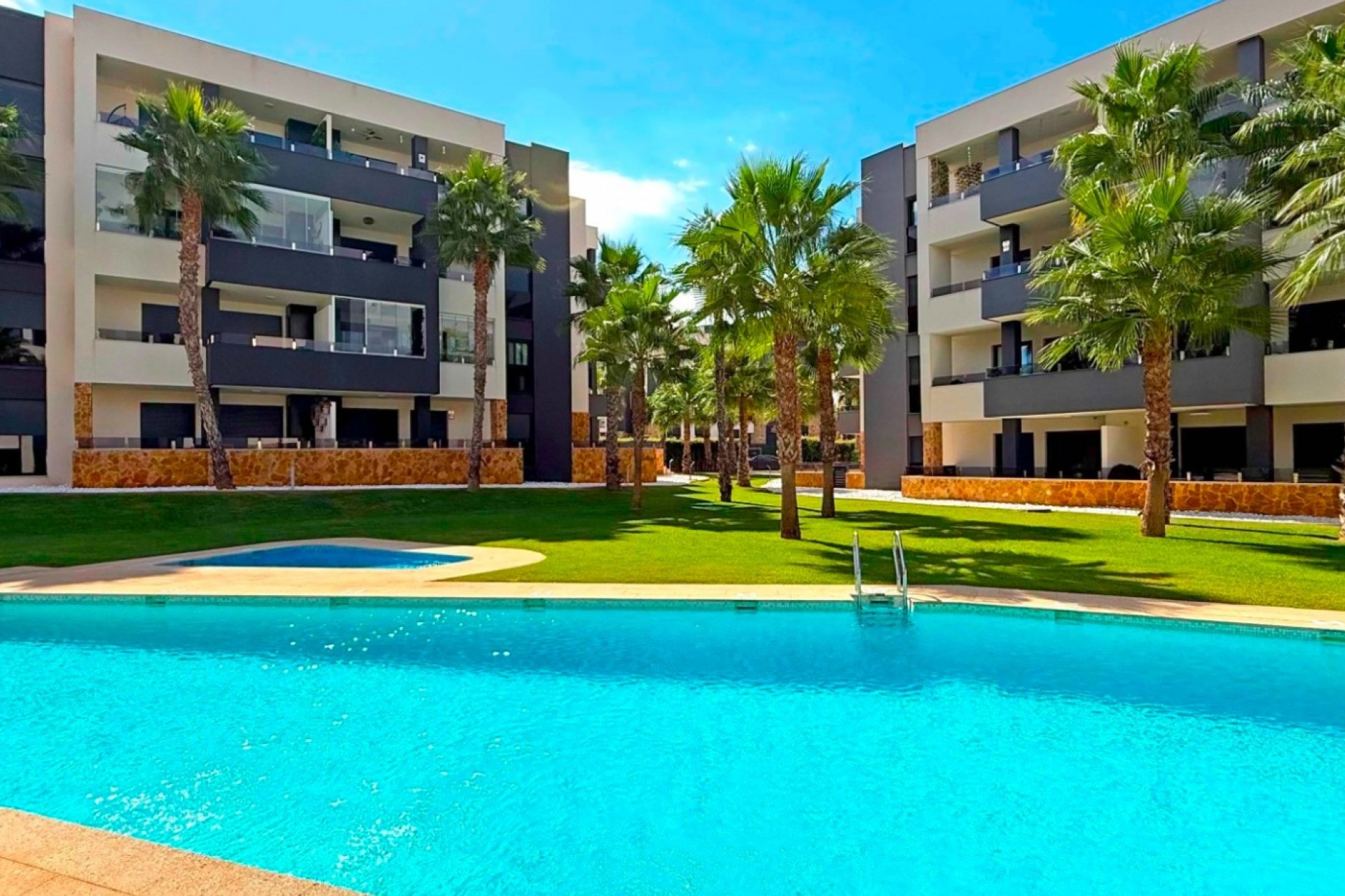 Herverkoop - Apartment - Orihuela Costa - Los Altos