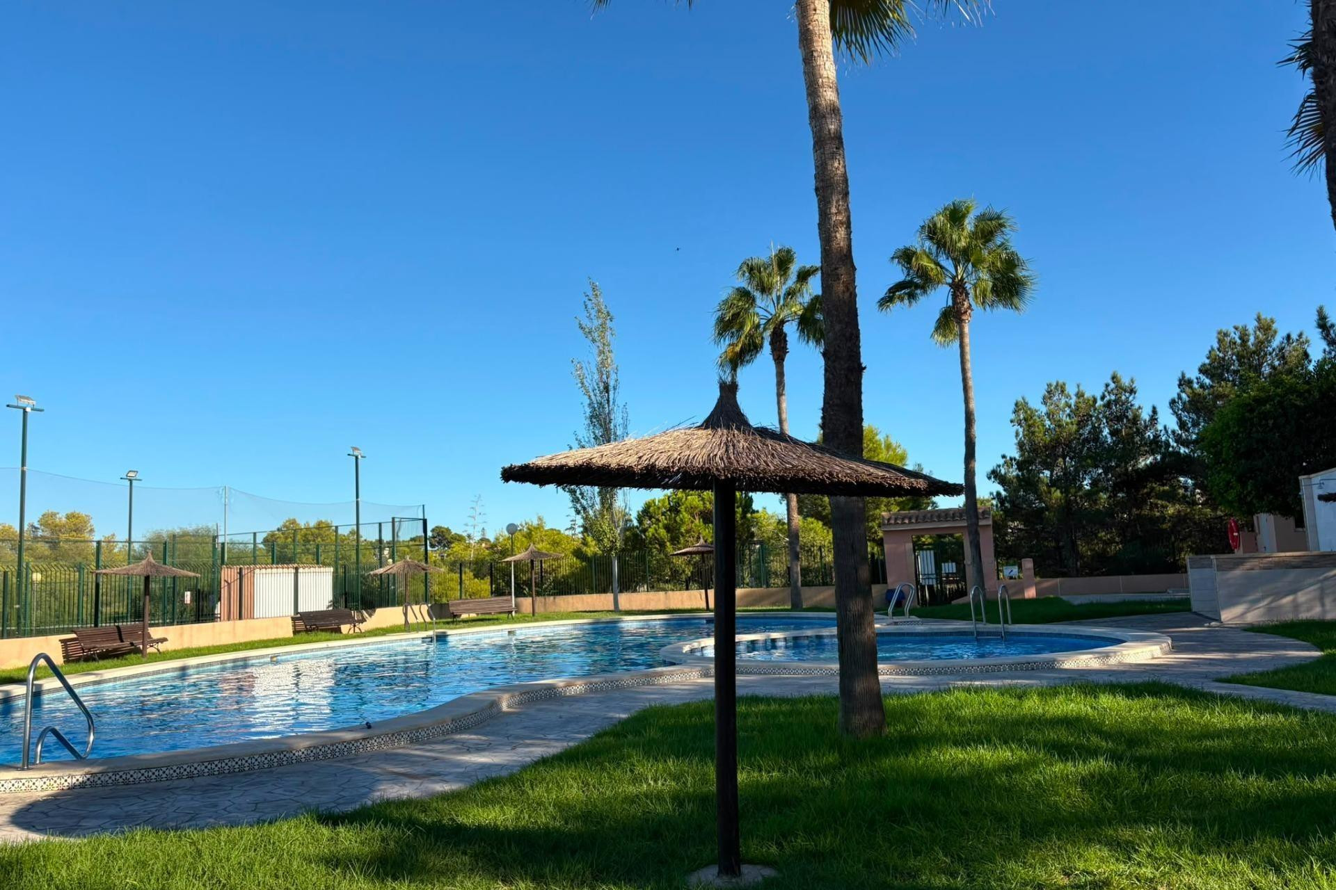 Herverkoop - Apartment - Orihuela Costa - Los Altos