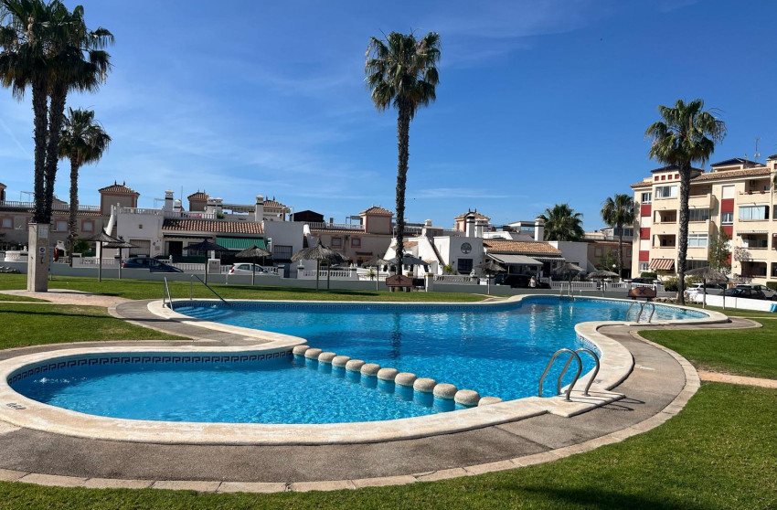 Herverkoop - Apartment - Orihuela Costa - Playa Flamenca