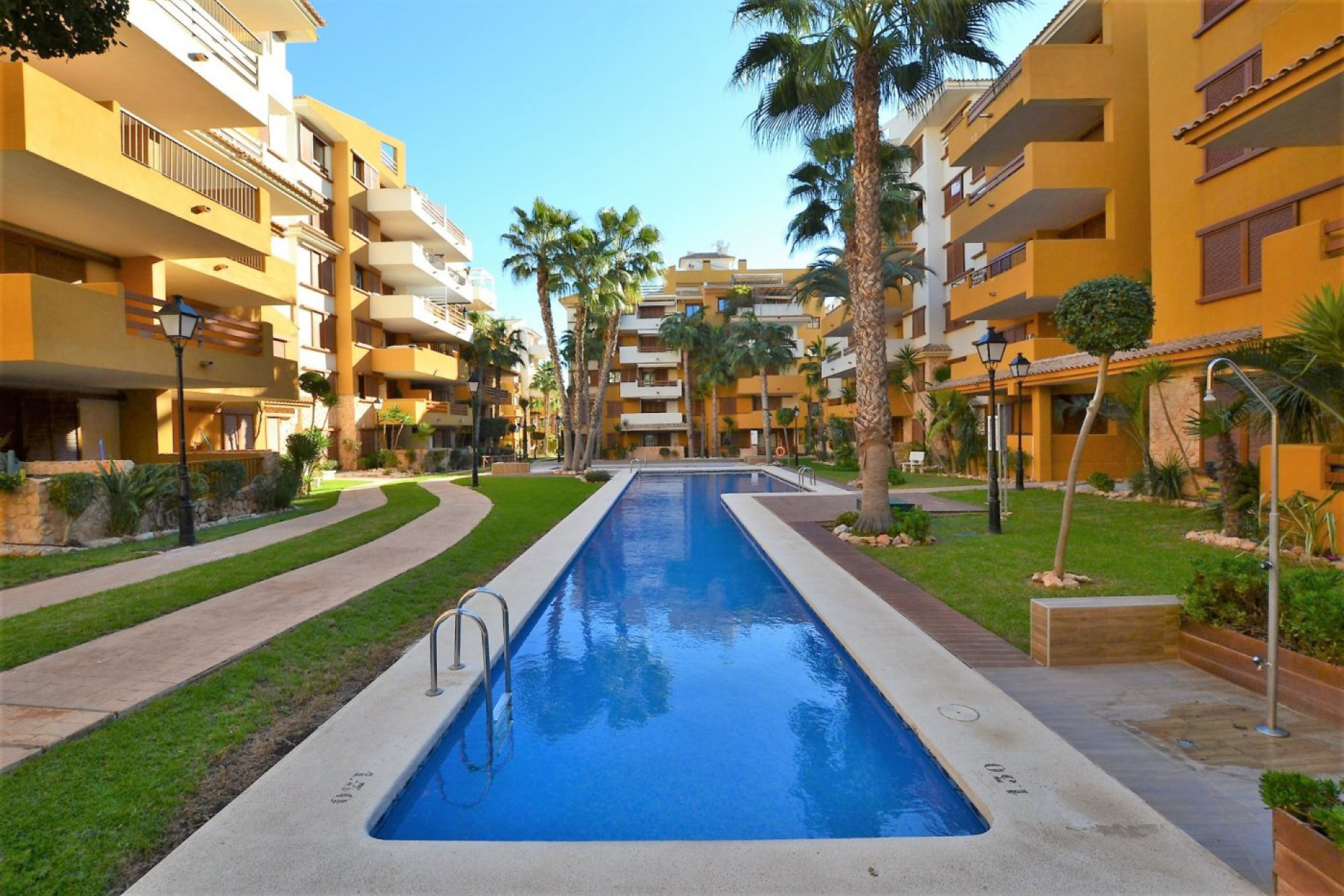 Herverkoop - Apartment - Orihuela Costa - Punta Prima