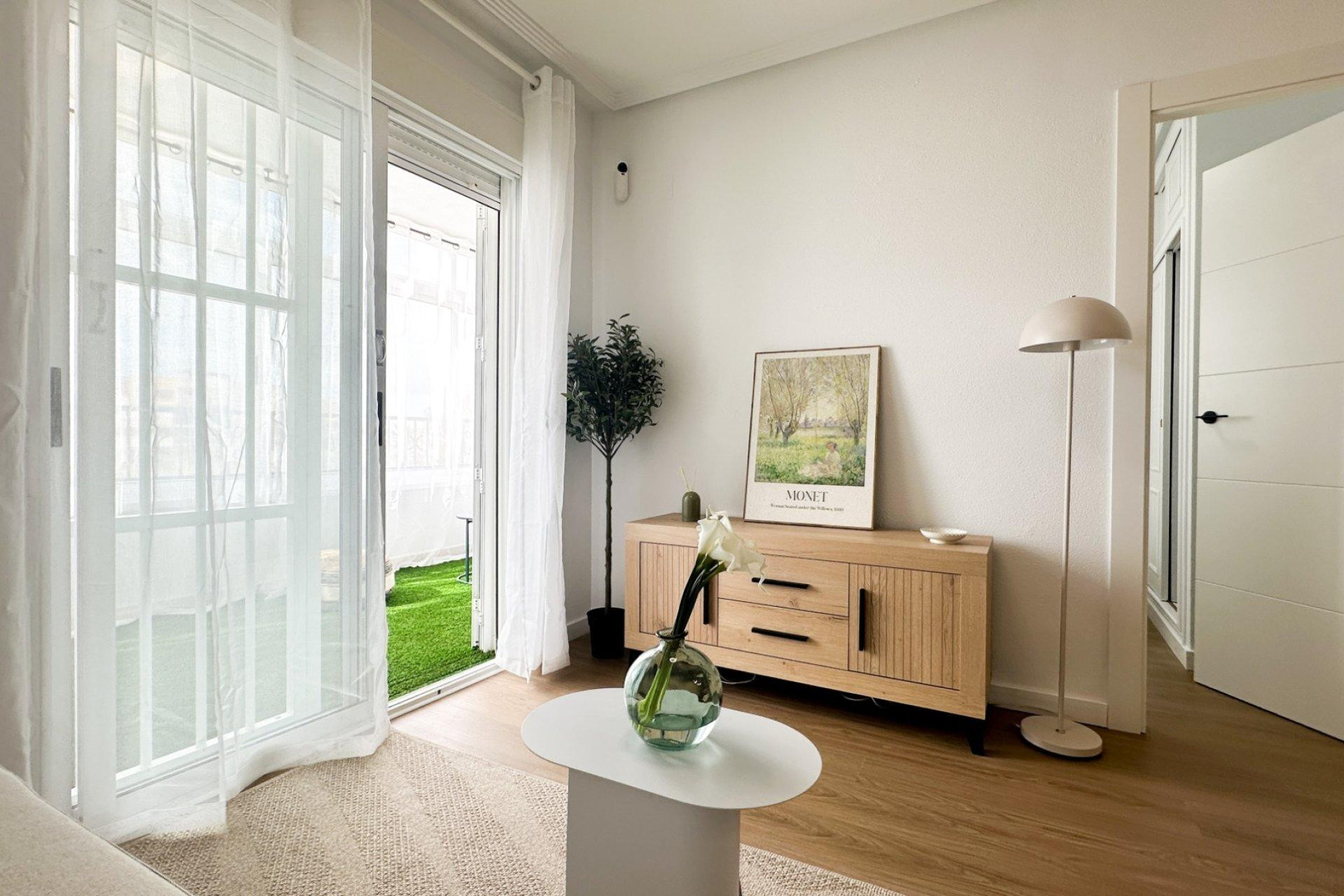 Herverkoop - Apartment - Orihuela Costa - Punta Prima