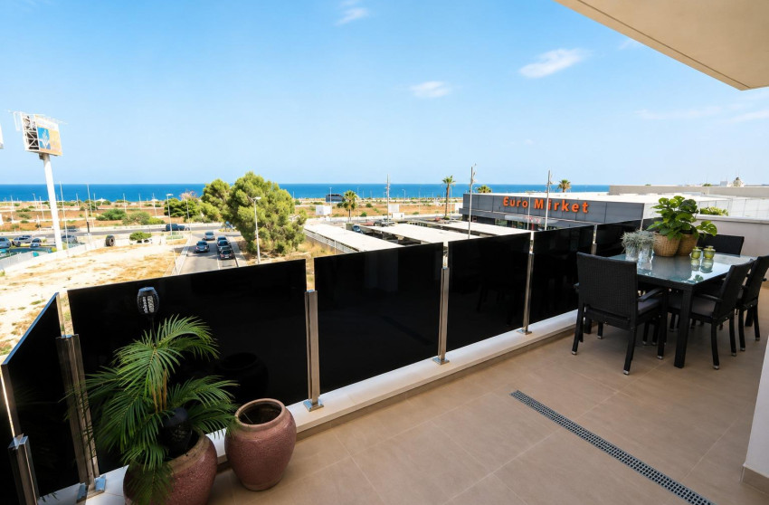 Herverkoop - Apartment - Orihuela Costa - Punta Prima
