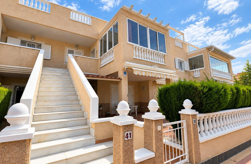 Herverkoop - Apartment - Orihuela Costa - Punta Prima