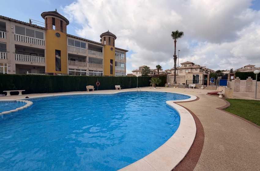 Herverkoop - Apartment - Orihuela Costa - Villamartín-Las Filipinas