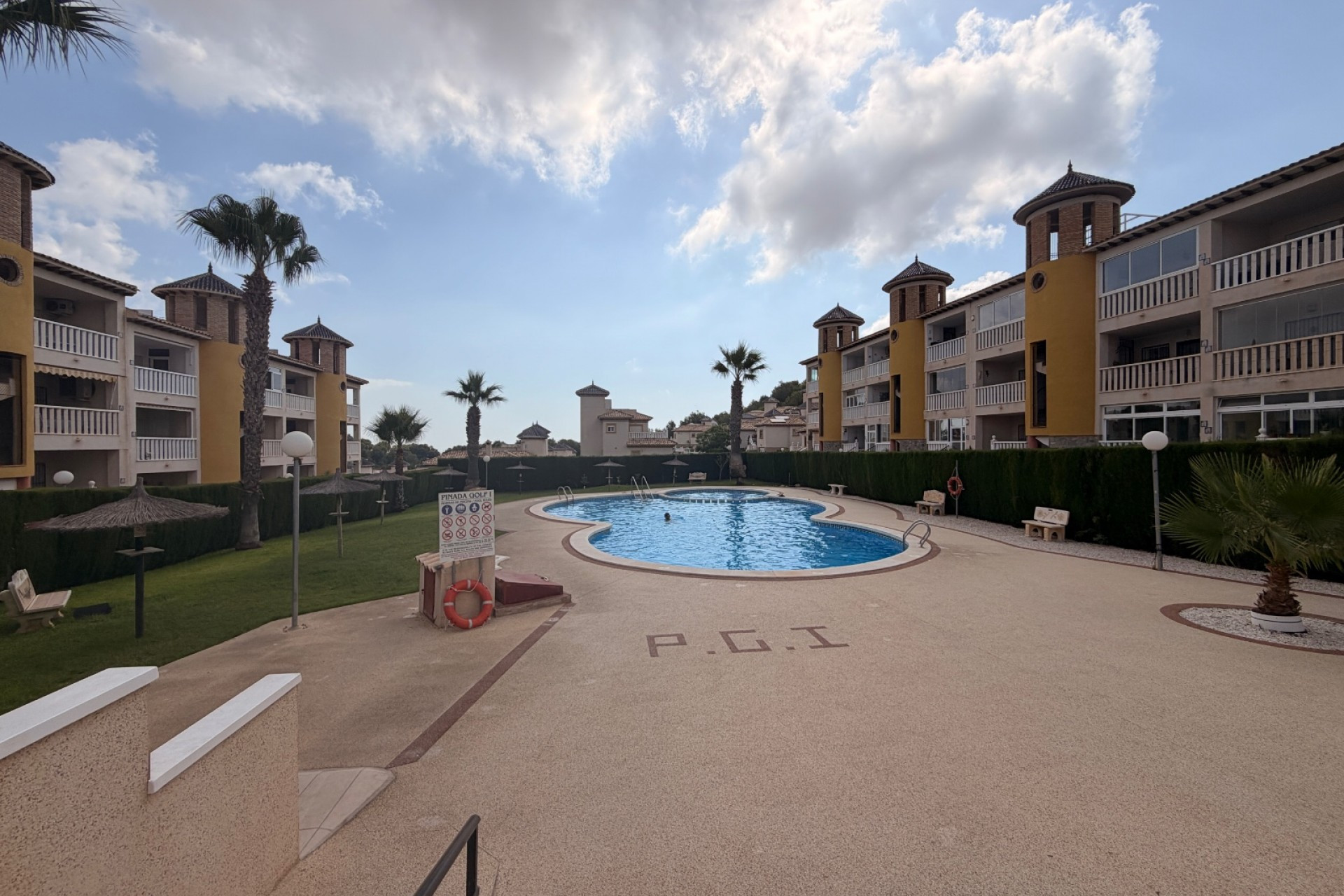 Herverkoop - Apartment - Orihuela Costa - Villamartín-Las Filipinas