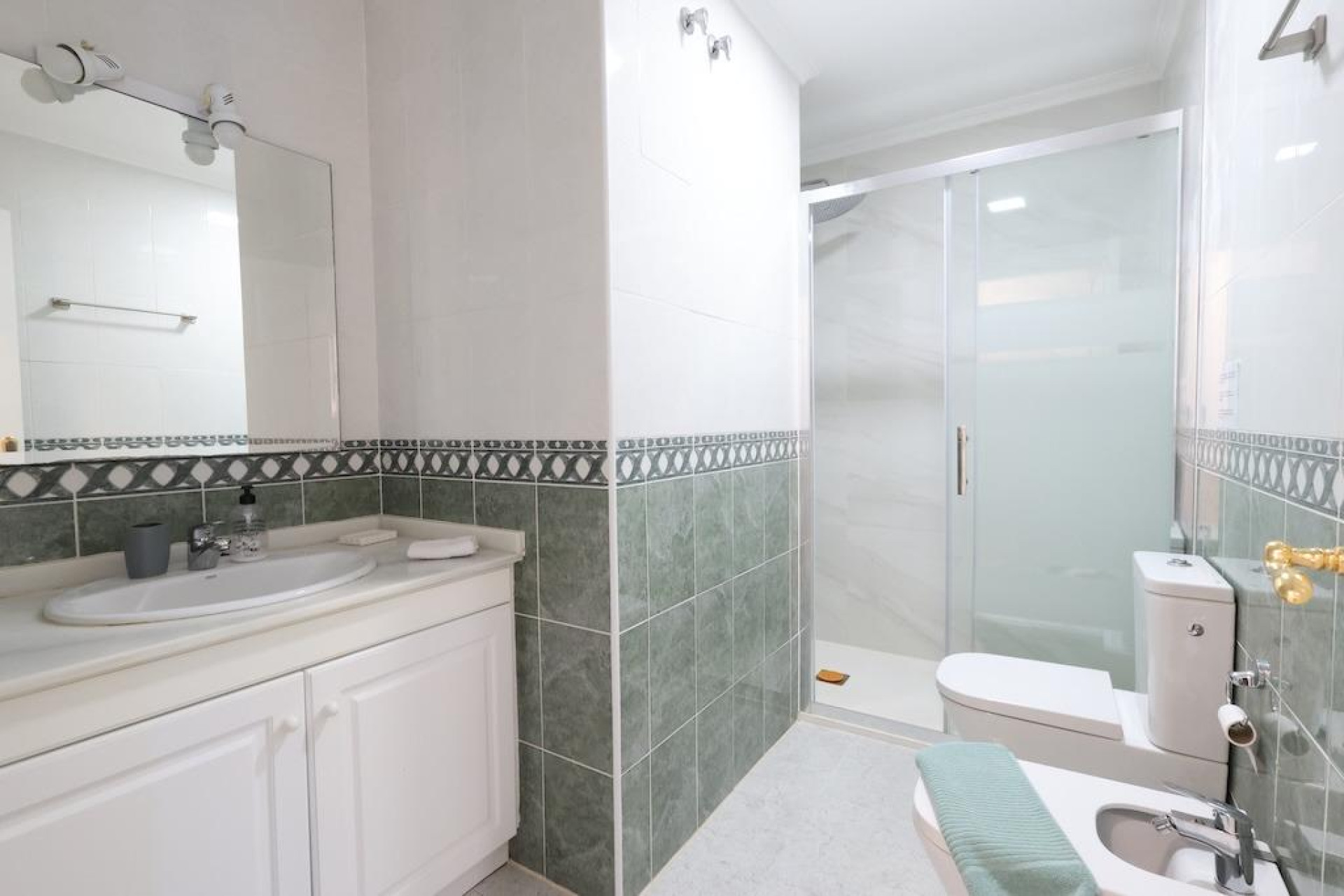 Herverkoop - Apartment - Orihuela Costa - Villamartín-Las Filipinas