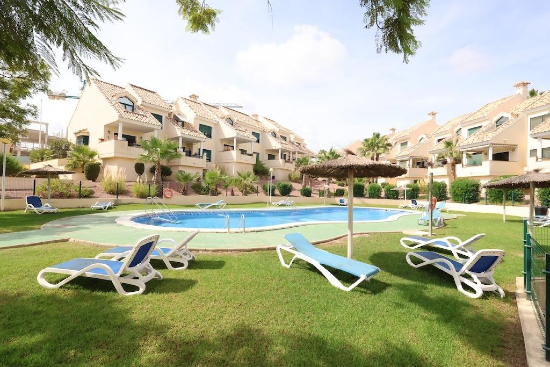 Herverkoop - Apartment - Orihuela Costa - Villamartín-Las Filipinas