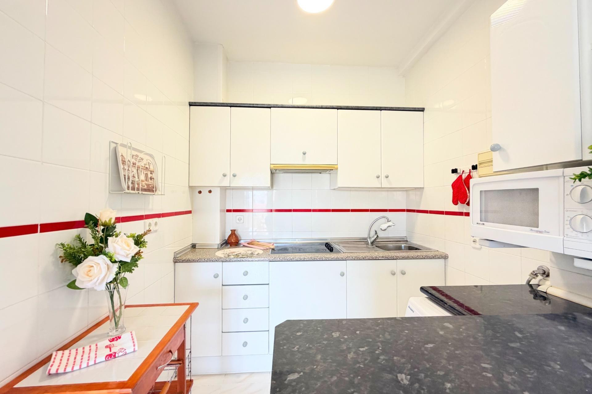 Herverkoop - Apartment - Orihuela Costa - Villamartín-Las Filipinas