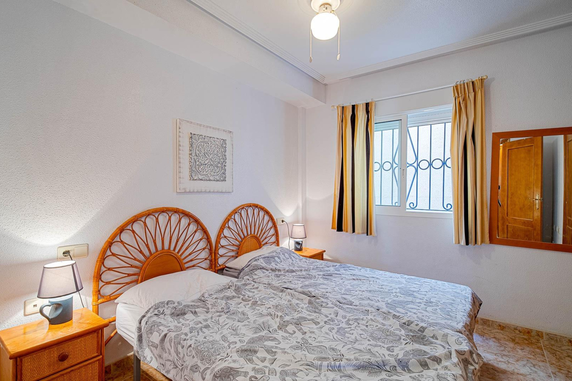Herverkoop - Apartment - Orihuela Costa - Villamartín-Las Filipinas