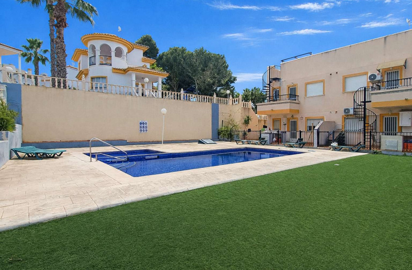 Herverkoop - Apartment - Orihuela Costa - Villamartin