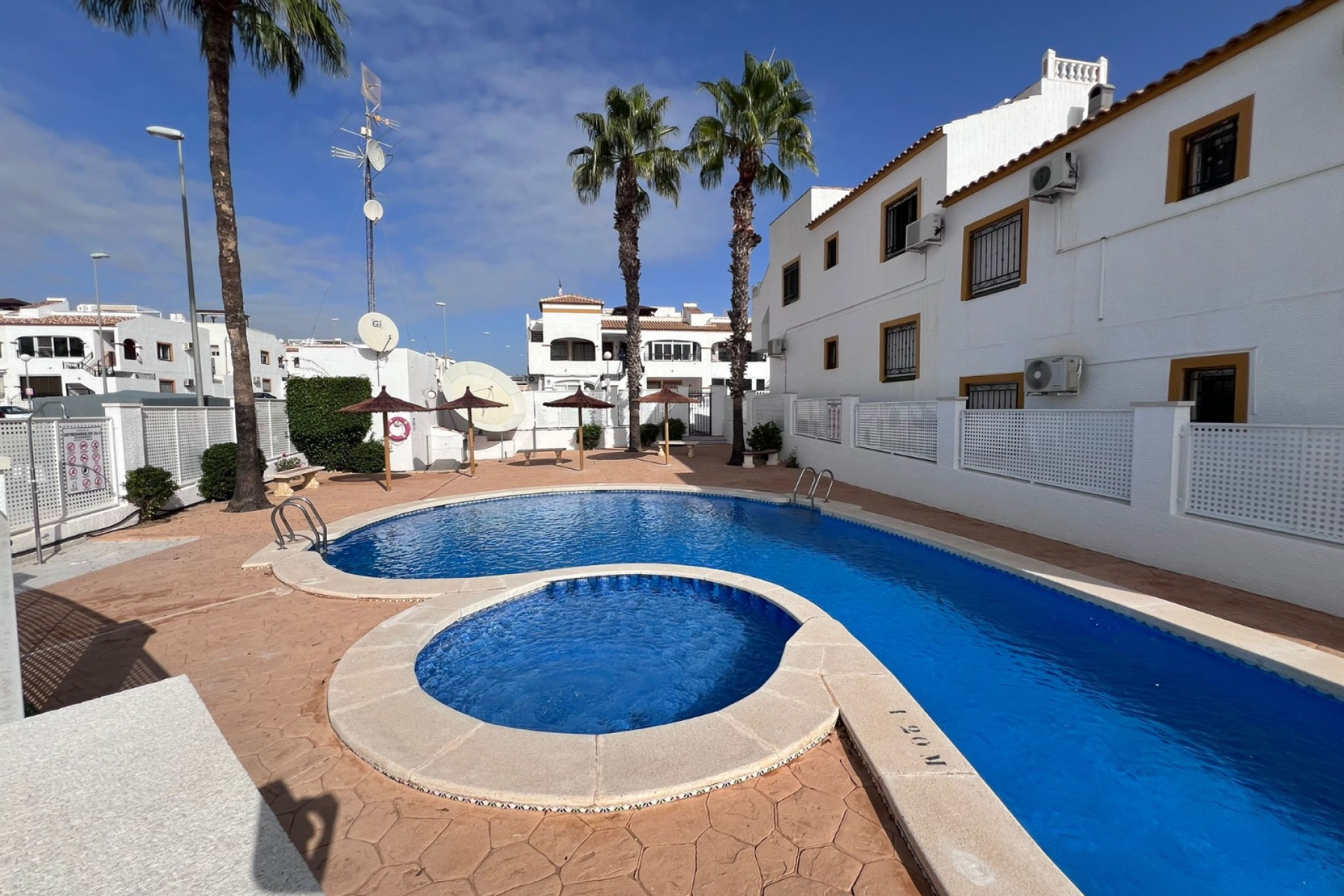 Herverkoop - Apartment - Orihuela - Entre Naranjos Vistabella