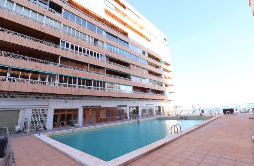 Herverkoop - Apartment - Torrevieja - Acequion