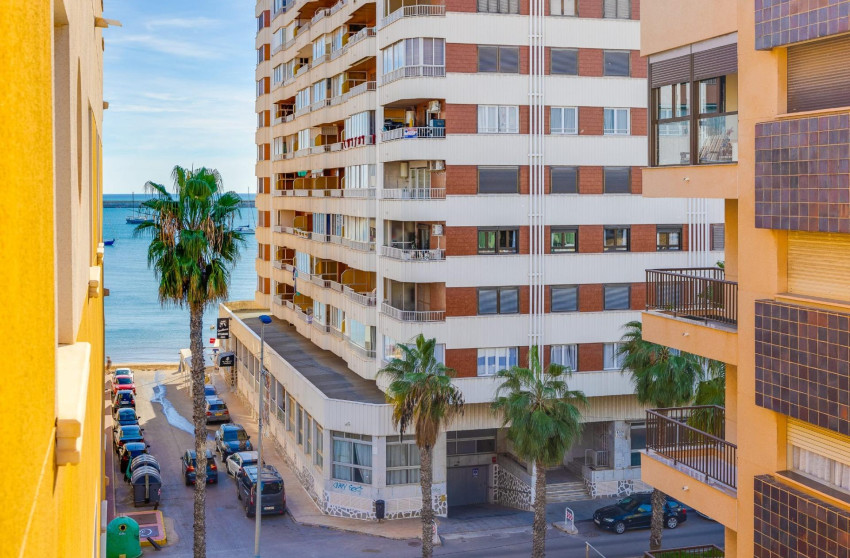 Herverkoop - Apartment - Torrevieja - Acequion