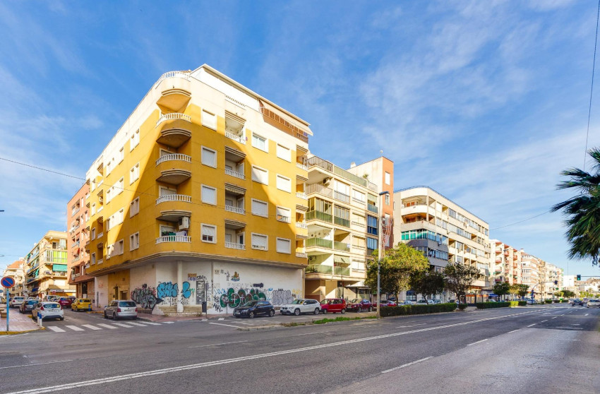 Herverkoop - Apartment - Torrevieja - Acequion