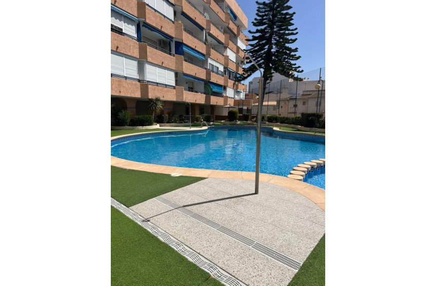 Herverkoop - Apartment - Torrevieja - Acequion