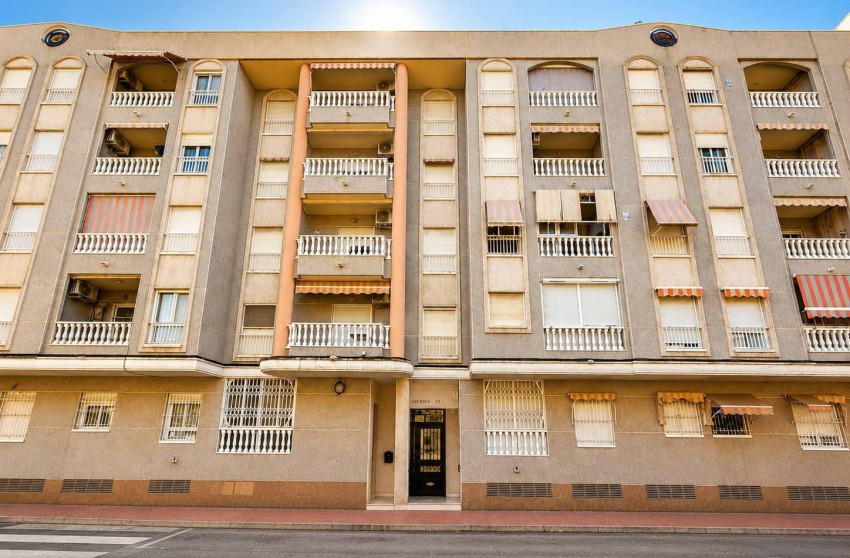 Herverkoop - Apartment - Torrevieja - Acequion