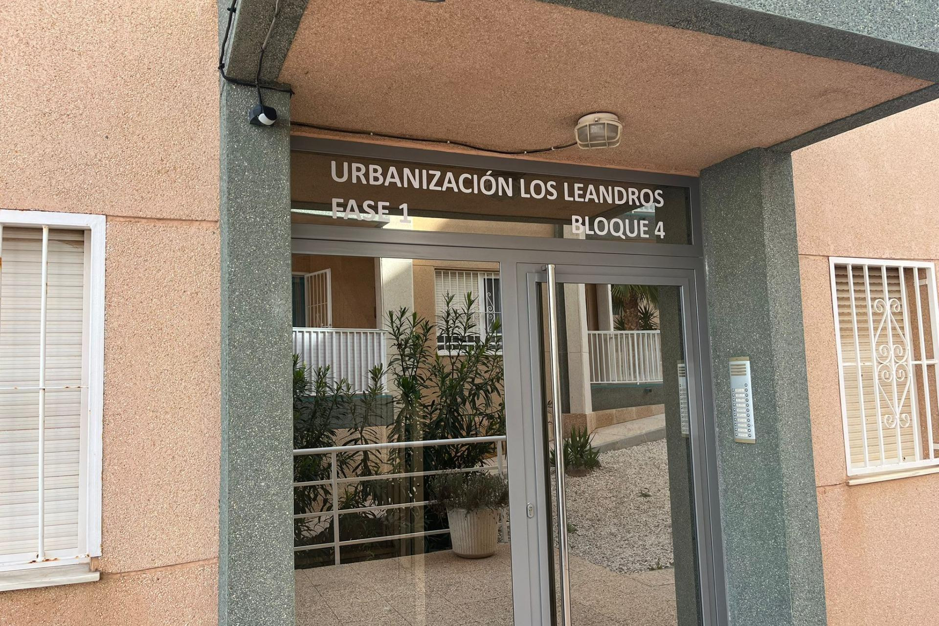 Herverkoop - Apartment - Torrevieja - Cabo cervera