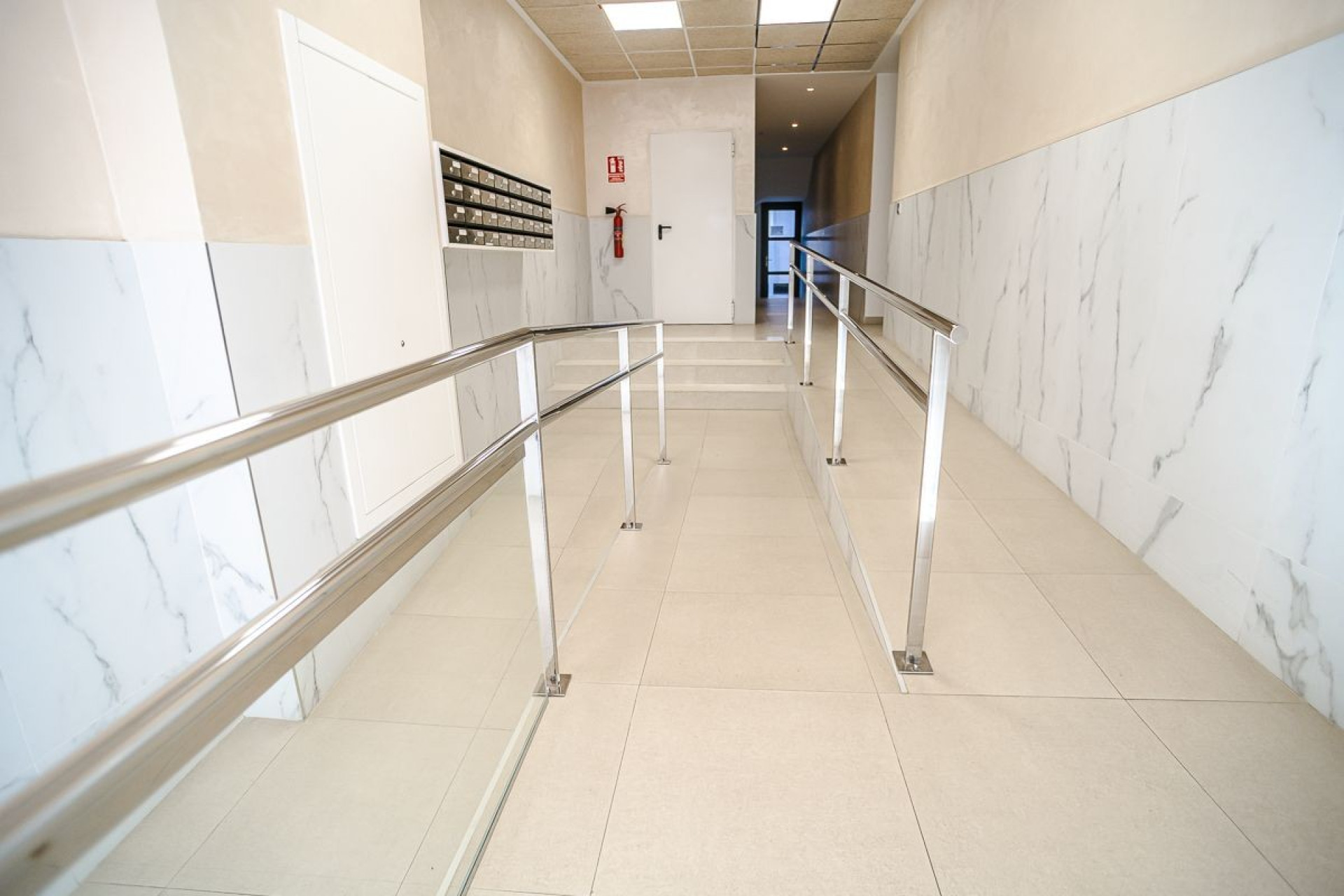 Herverkoop - Apartment - Torrevieja - Calas Blancas