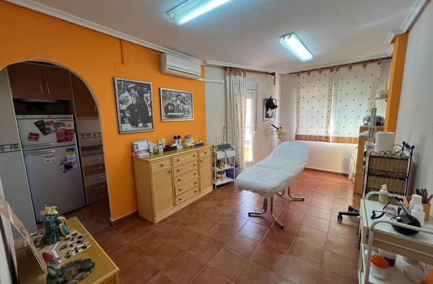 Herverkoop - Apartment - Torrevieja - Center Torrevieja