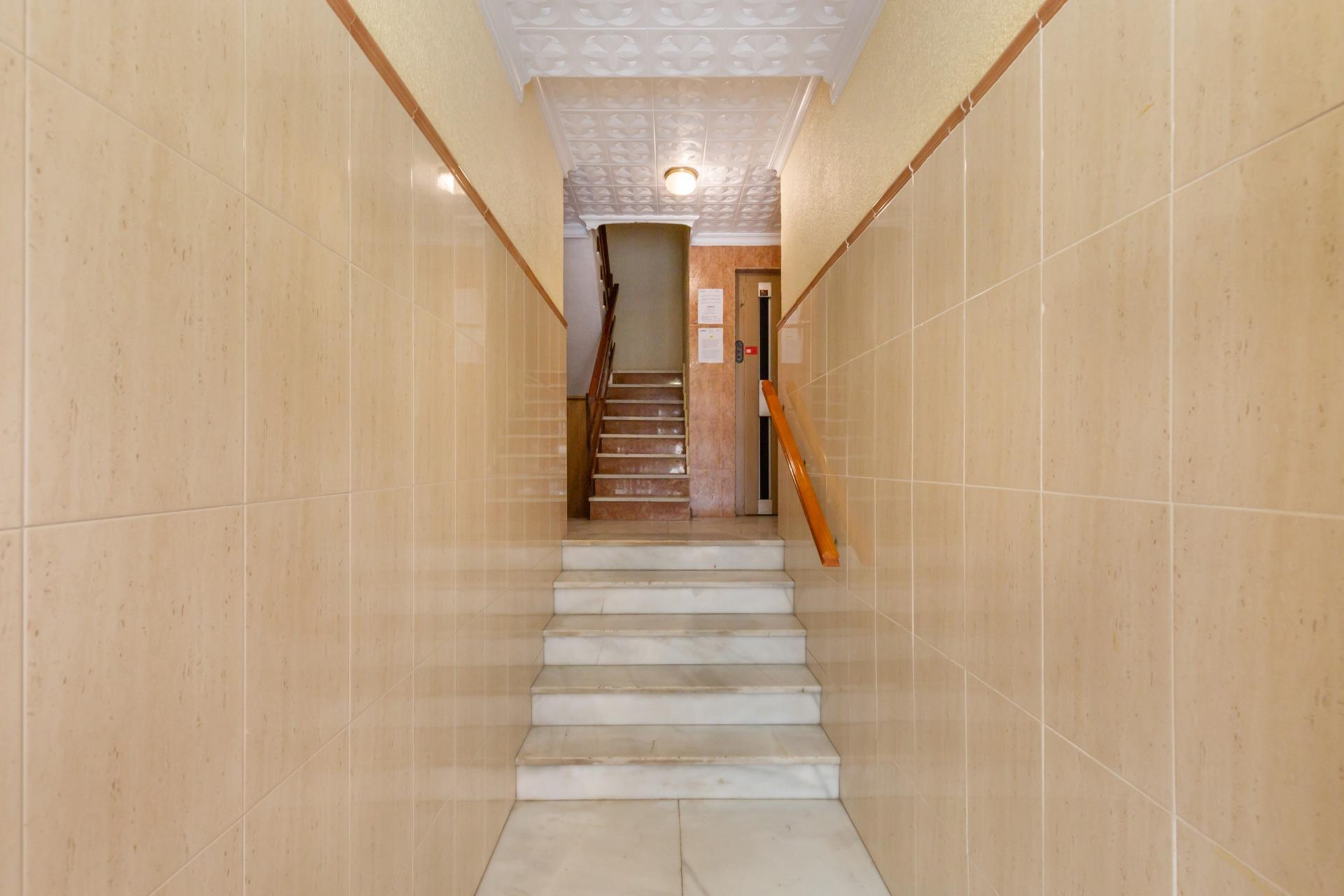 Herverkoop - Apartment - Torrevieja - Centro - Muelle Pesquero