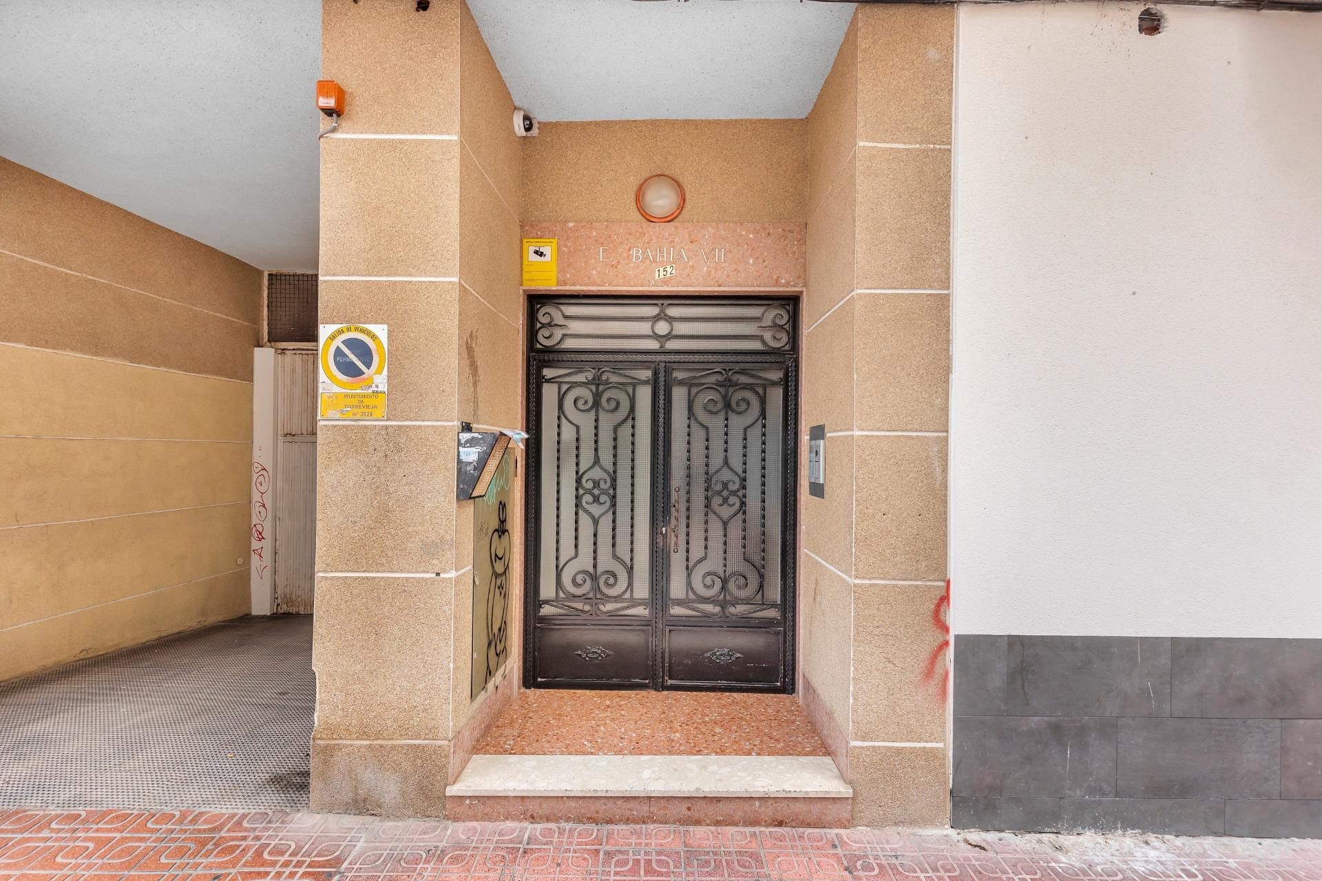 Herverkoop - Apartment - Torrevieja - Centro - Muelle Pesquero