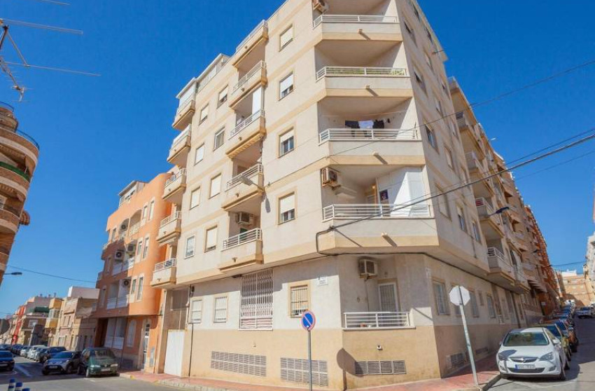 Herverkoop - Apartment - Torrevieja - Centro