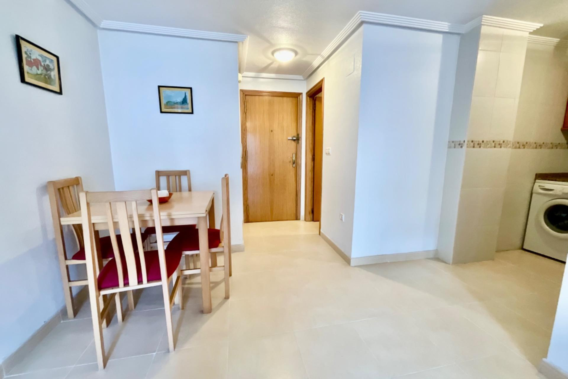 Herverkoop - Apartment - Torrevieja - Centro