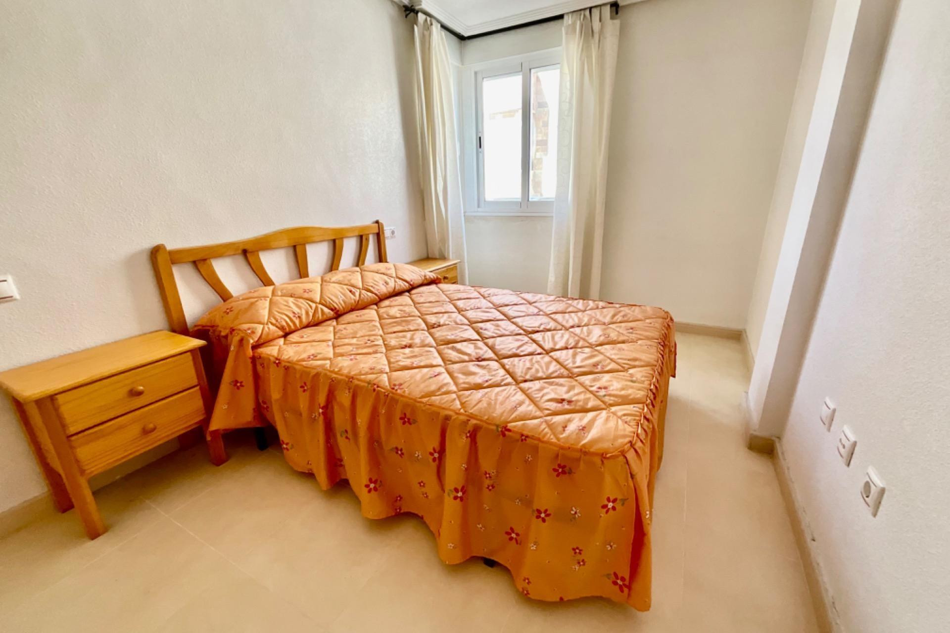 Herverkoop - Apartment - Torrevieja - Centro