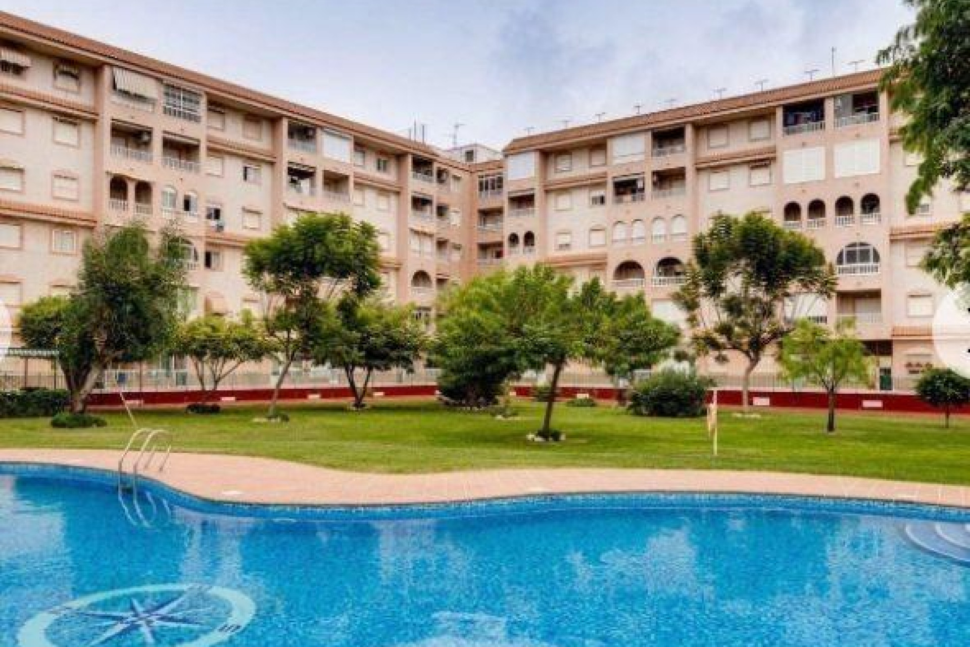 Herverkoop - Apartment - Torrevieja - Centro