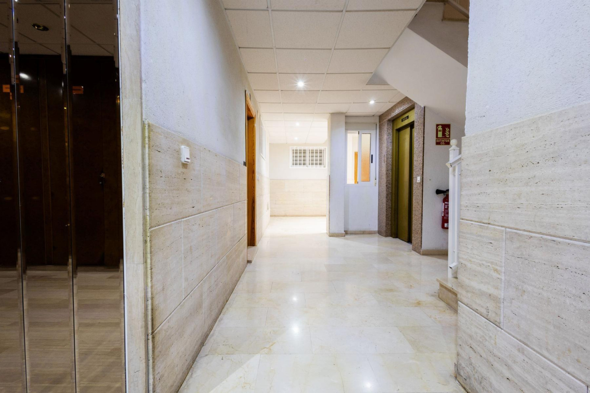 Herverkoop - Apartment - Torrevieja - Centro