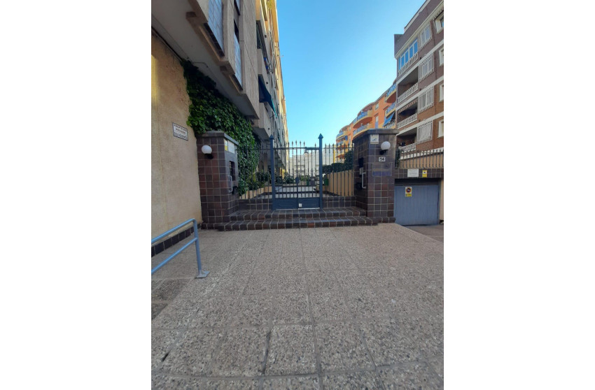 Herverkoop - Apartment - Torrevieja - Centro