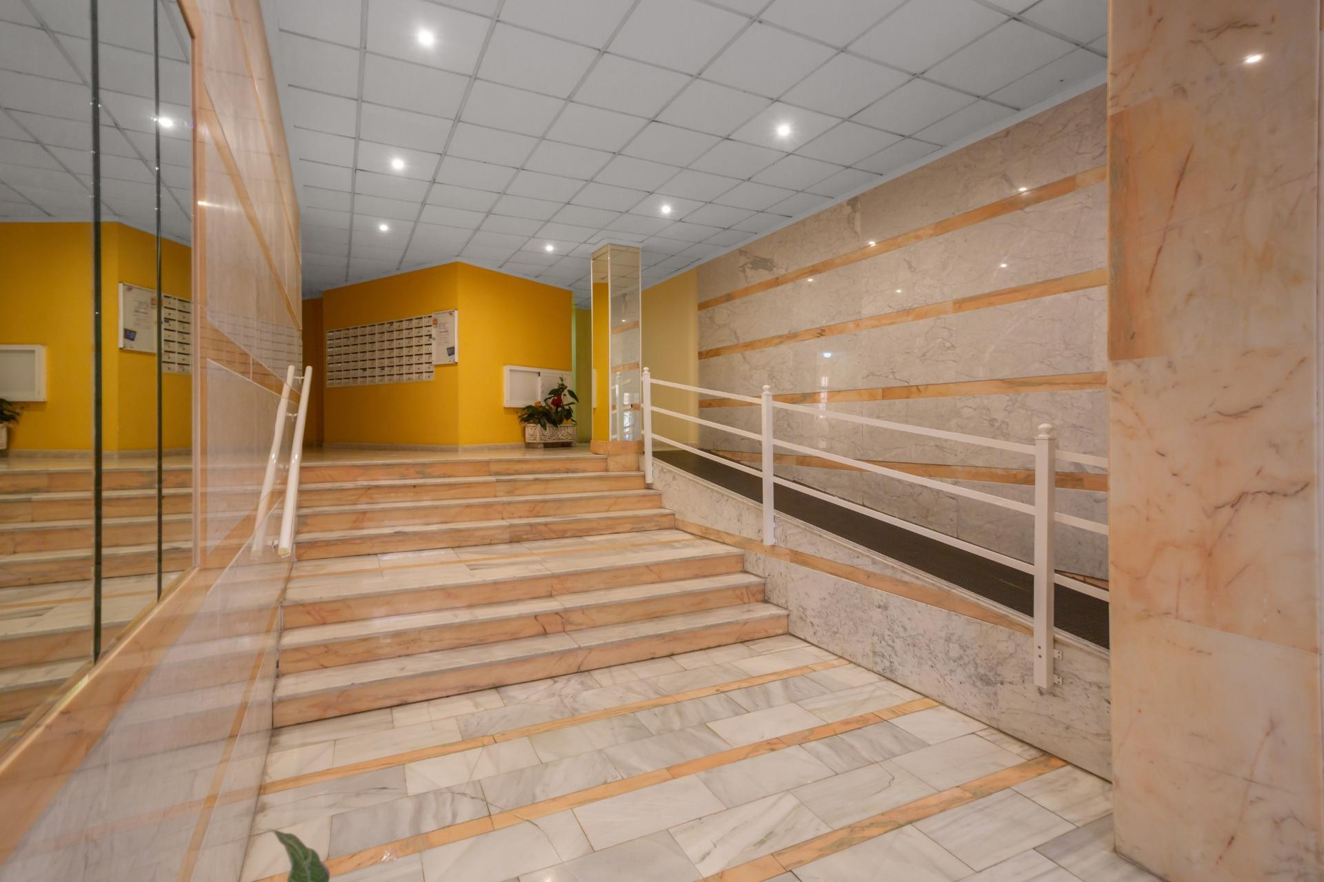 Herverkoop - Apartment - Torrevieja - Centro