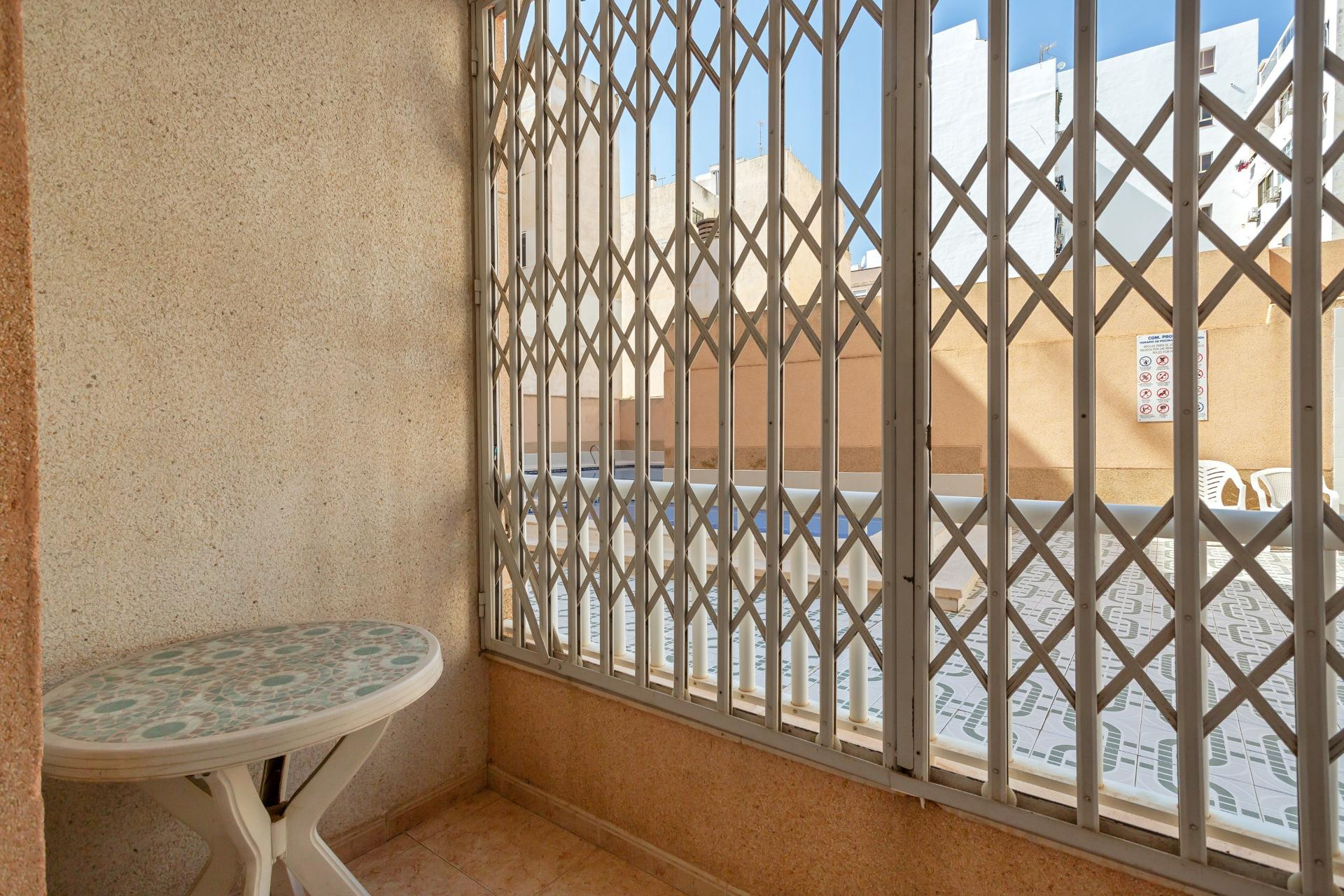 Herverkoop - Apartment - Torrevieja - Centro