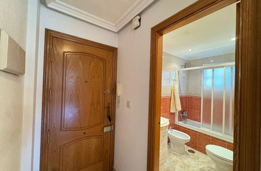 Herverkoop - Apartment - Torrevieja - Centro