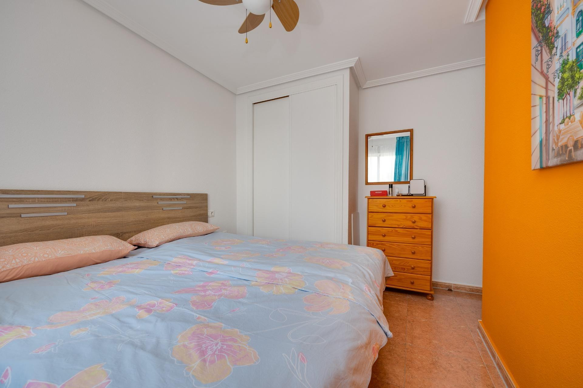 Herverkoop - Apartment - Torrevieja - Centro