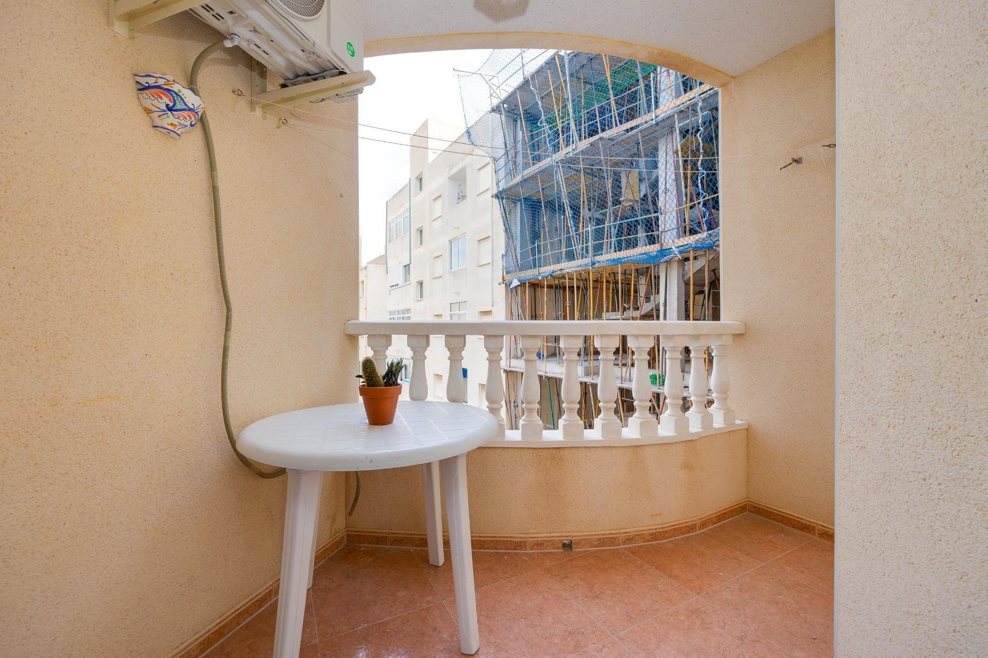 Herverkoop - Apartment - Torrevieja - Centro