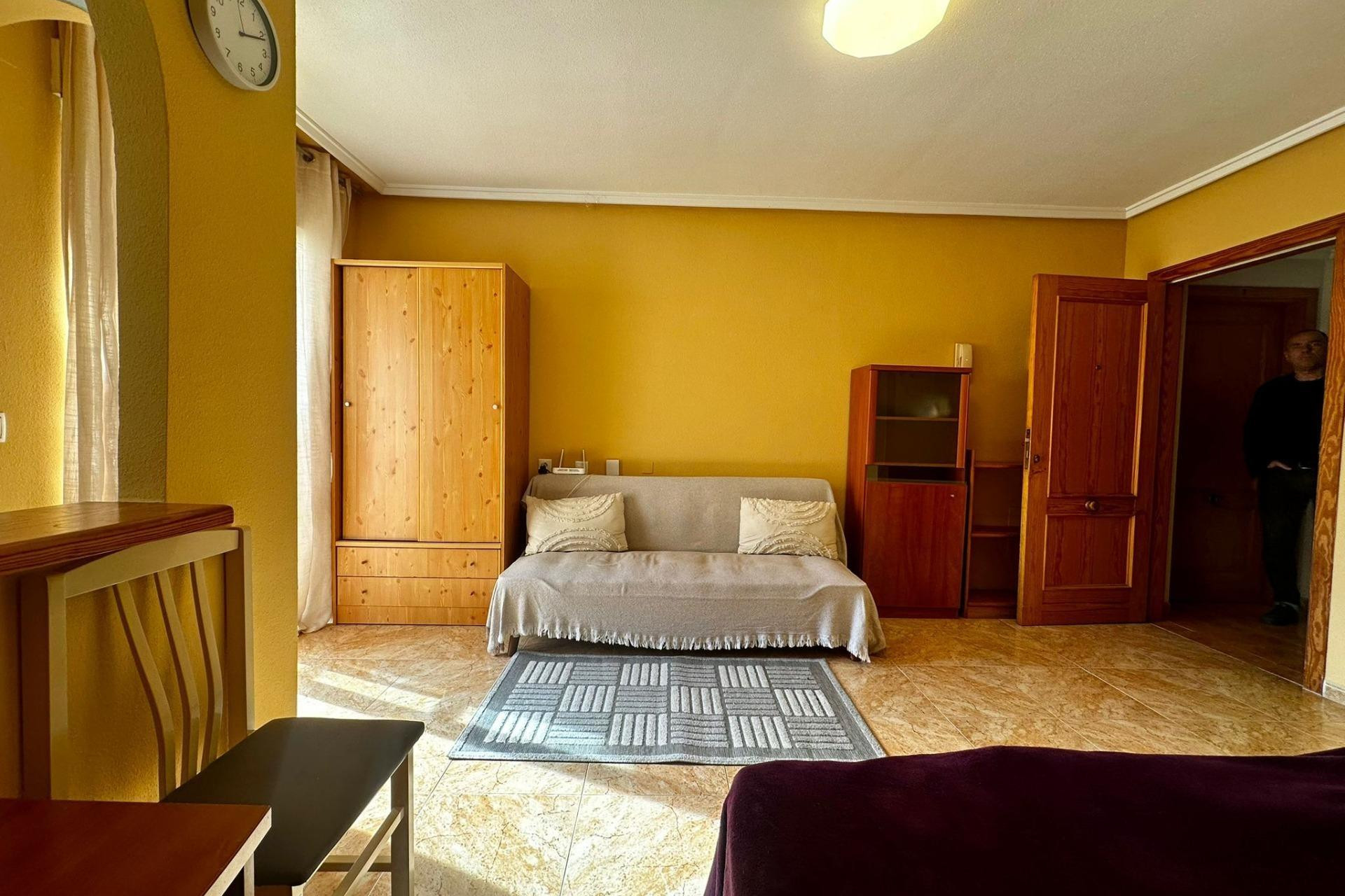 Herverkoop - Apartment - Torrevieja - Centro