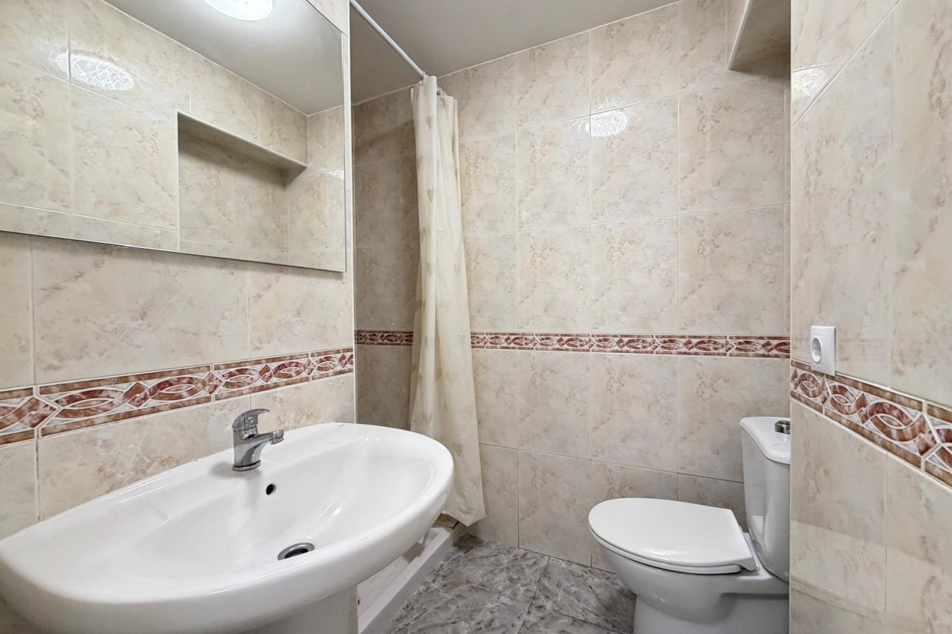 Herverkoop - Apartment - Torrevieja - Centro