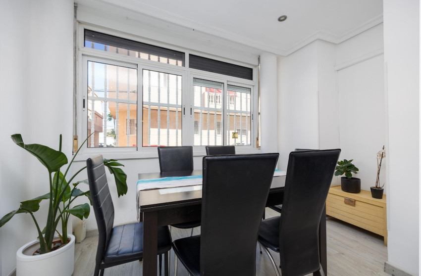 Herverkoop - Apartment - Torrevieja - Centro
