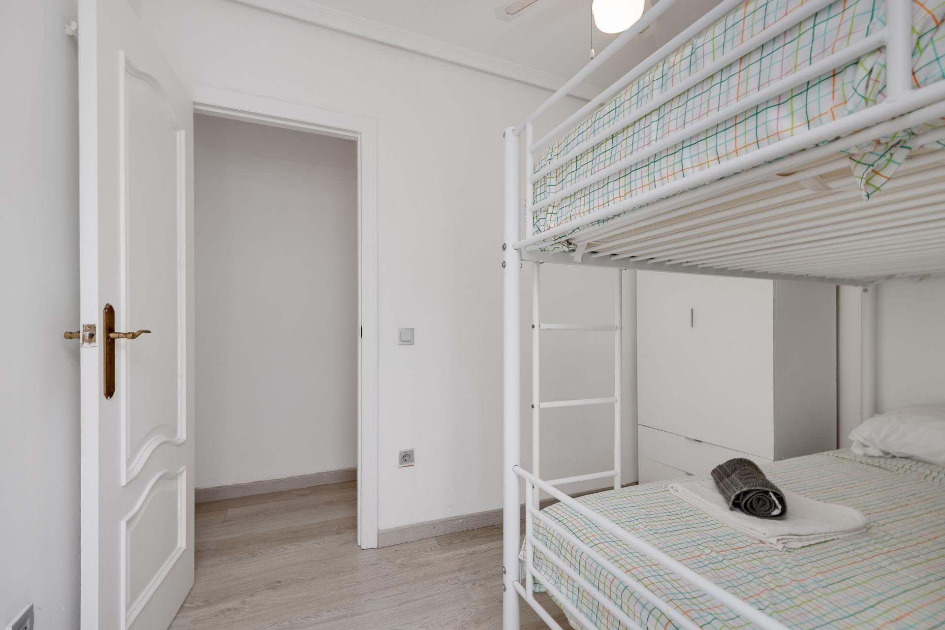 Herverkoop - Apartment - Torrevieja - Centro