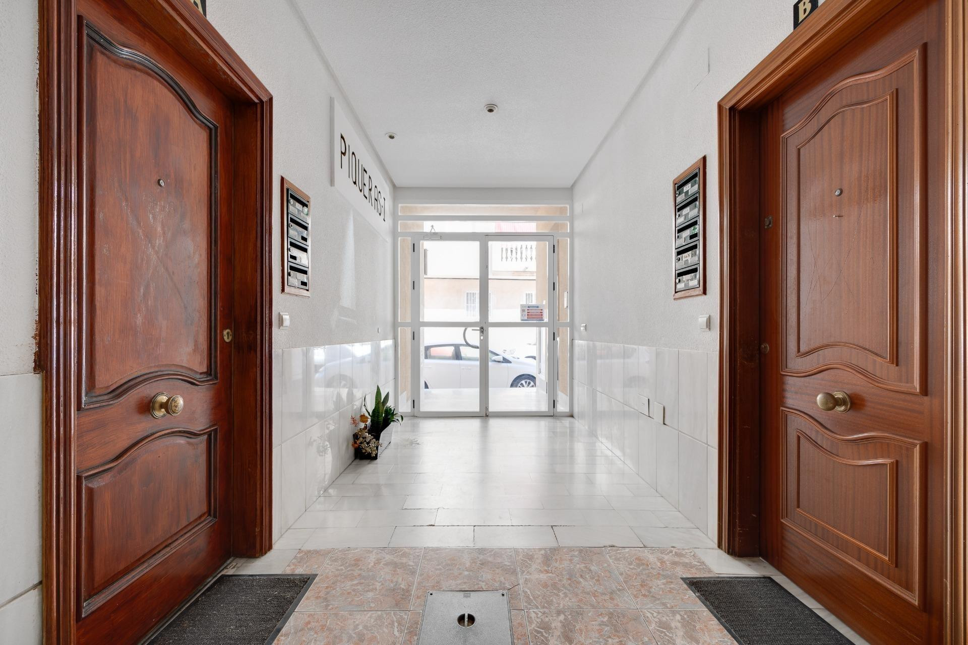 Herverkoop - Apartment - Torrevieja - Centro