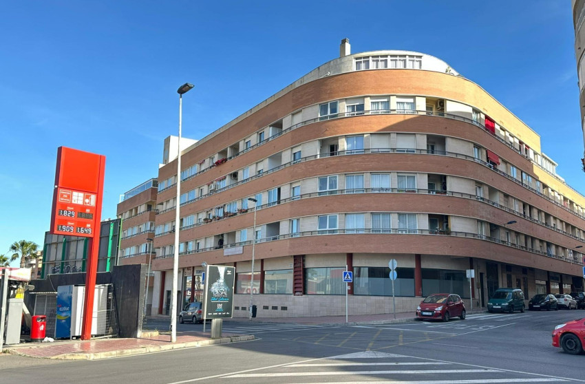 Herverkoop - Apartment - Torrevieja - Centro